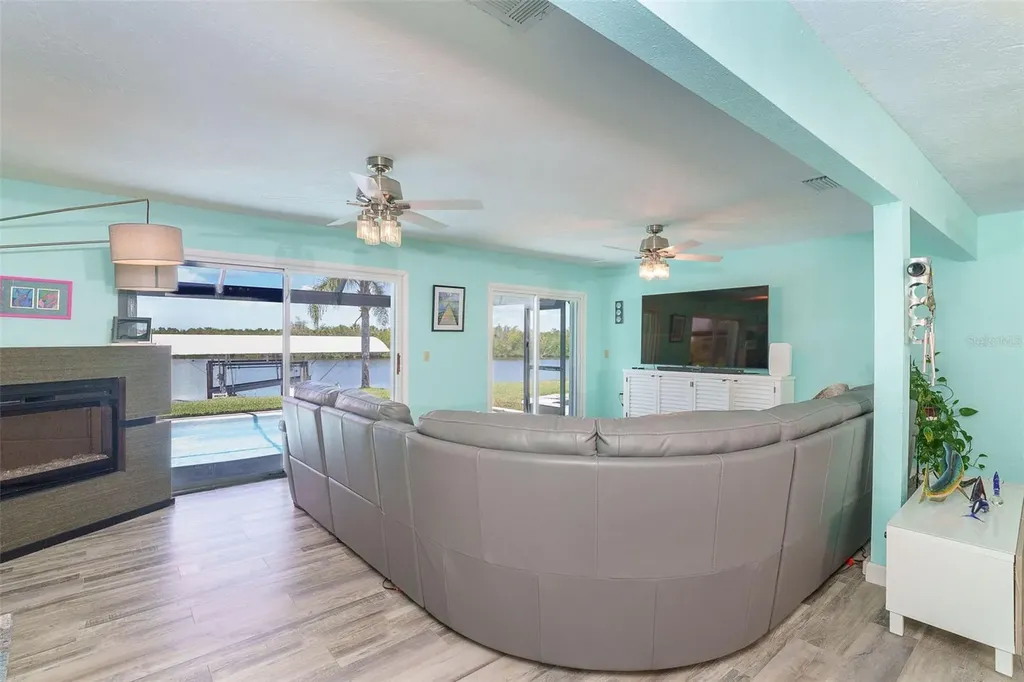 4195 Surfside Court Port Charlotte FL 33948