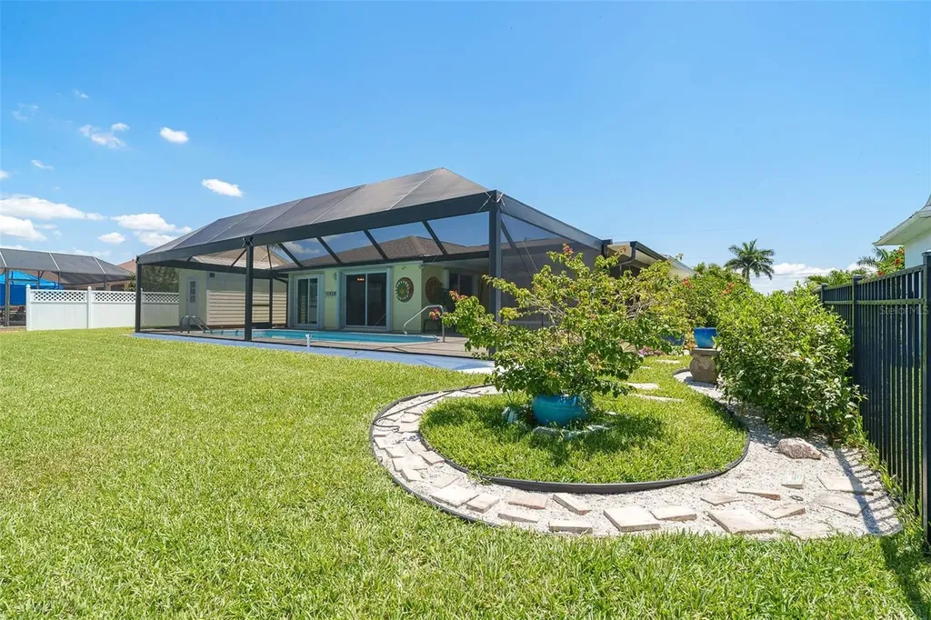 4195 Surfside Court Port Charlotte FL 33948