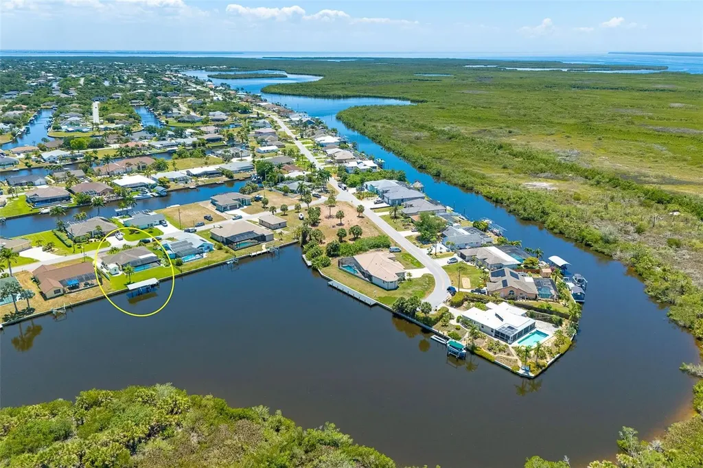 4195 Surfside Court Port Charlotte FL 33948