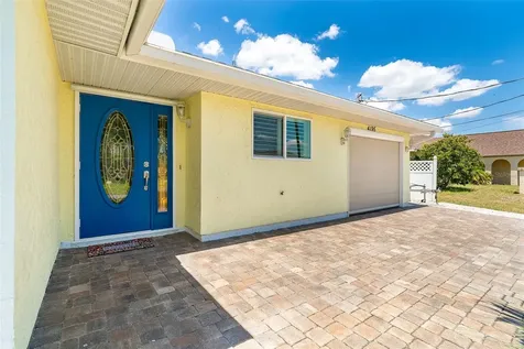 4195 Surfside Court Port Charlotte FL 33948