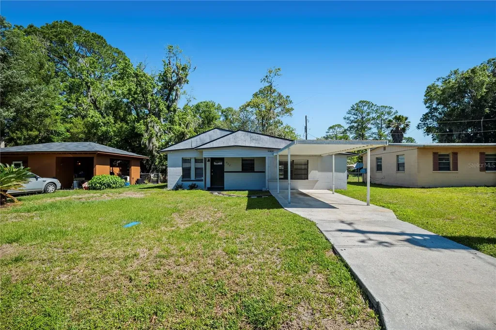 627 Francis Street Starke FL 32091
