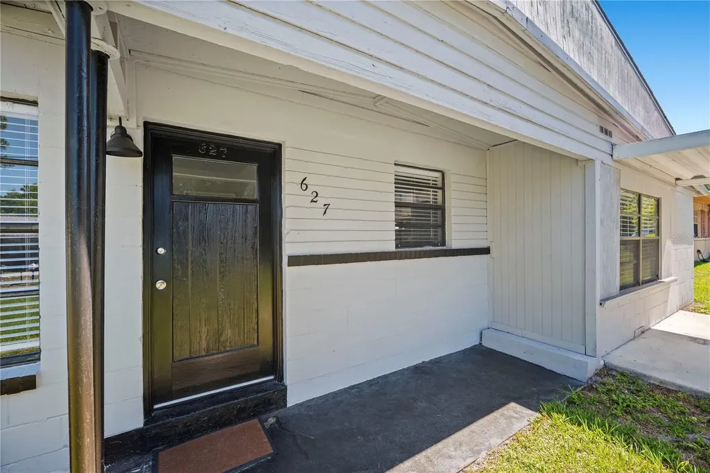 627 Francis Street Starke FL 32091