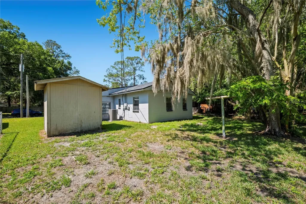 627 Francis Street Starke FL 32091