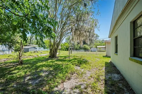 627 Francis Street Starke FL 32091