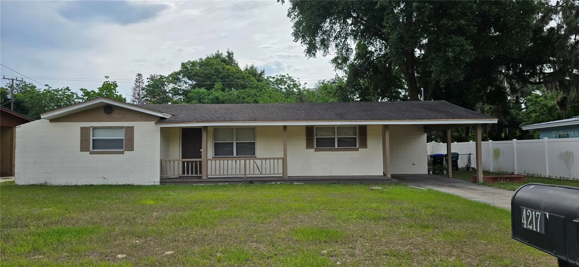 4217 Meadowbrook Avenue Orlando FL 32808
