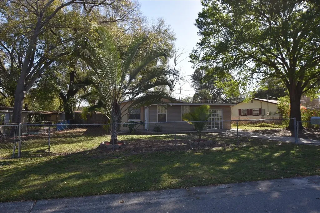 105 Flamingo Drive Auburndale FL 33823