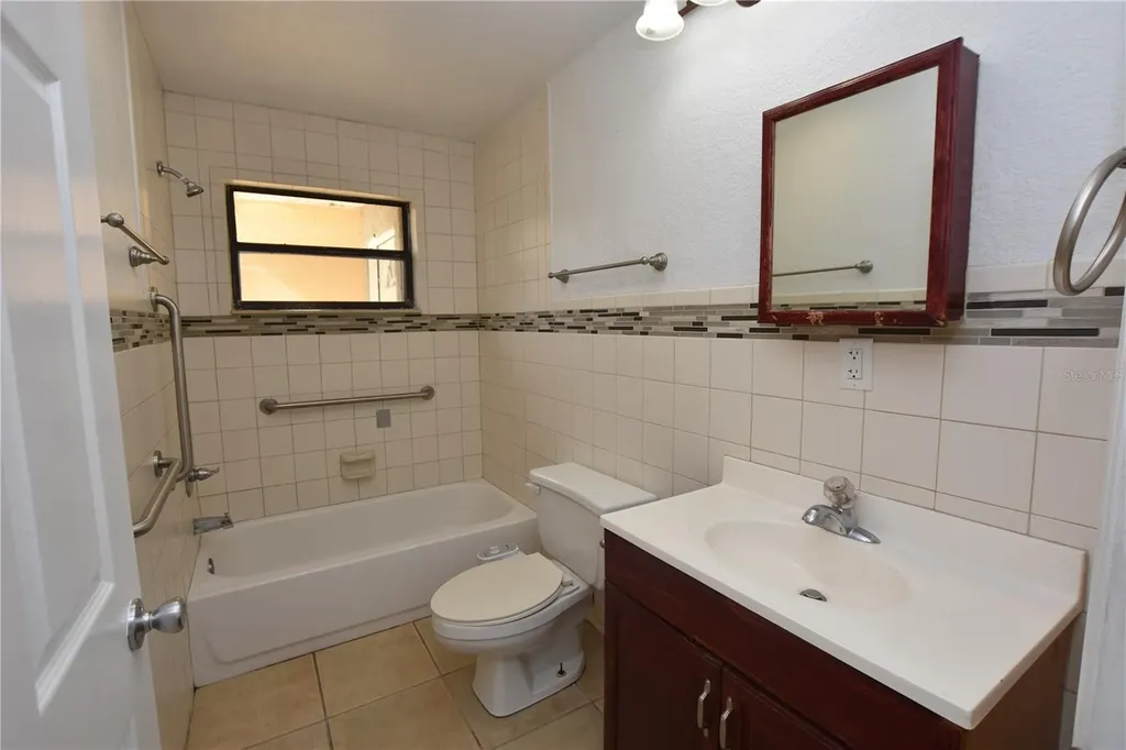 105 Flamingo Drive Auburndale FL 33823
