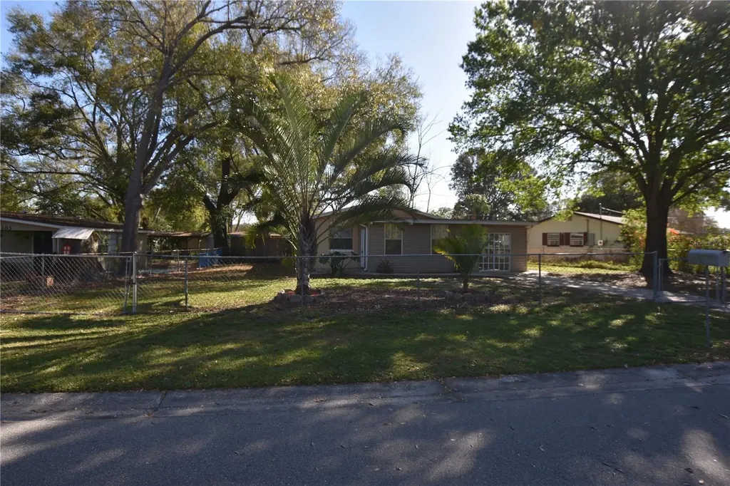 105 Flamingo Drive Auburndale FL 33823