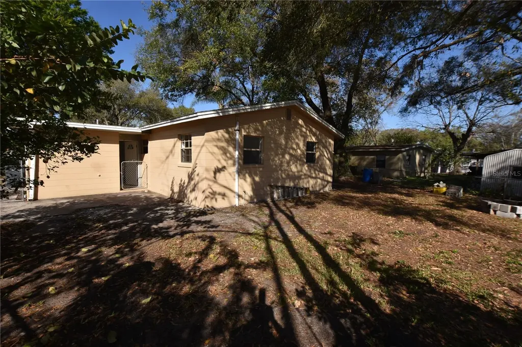 105 Flamingo Drive Auburndale FL 33823
