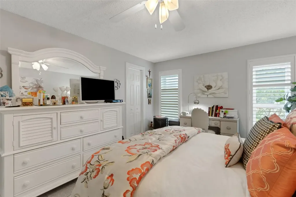 115 Elmwood Circle Seminole FL 33777