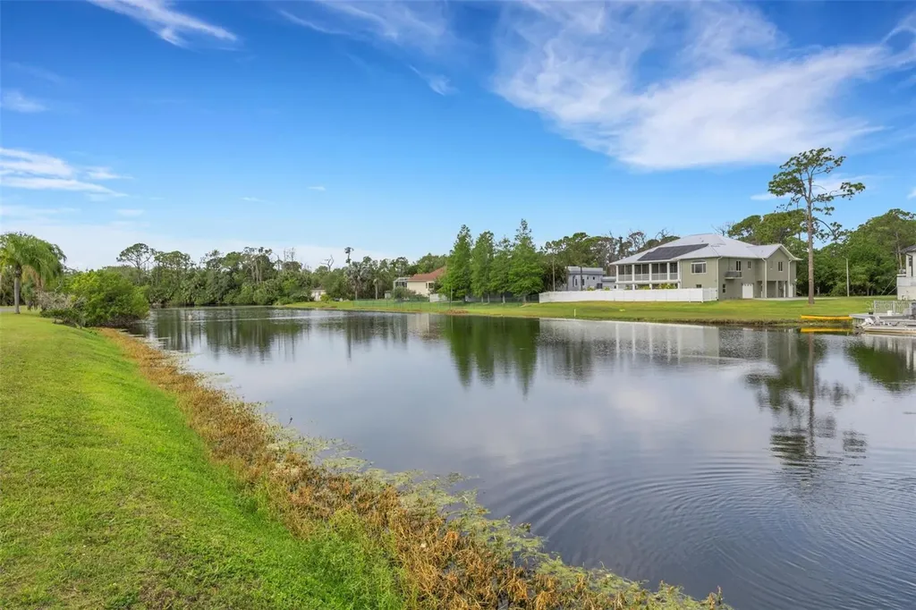 115 Elmwood Circle Seminole FL 33777
