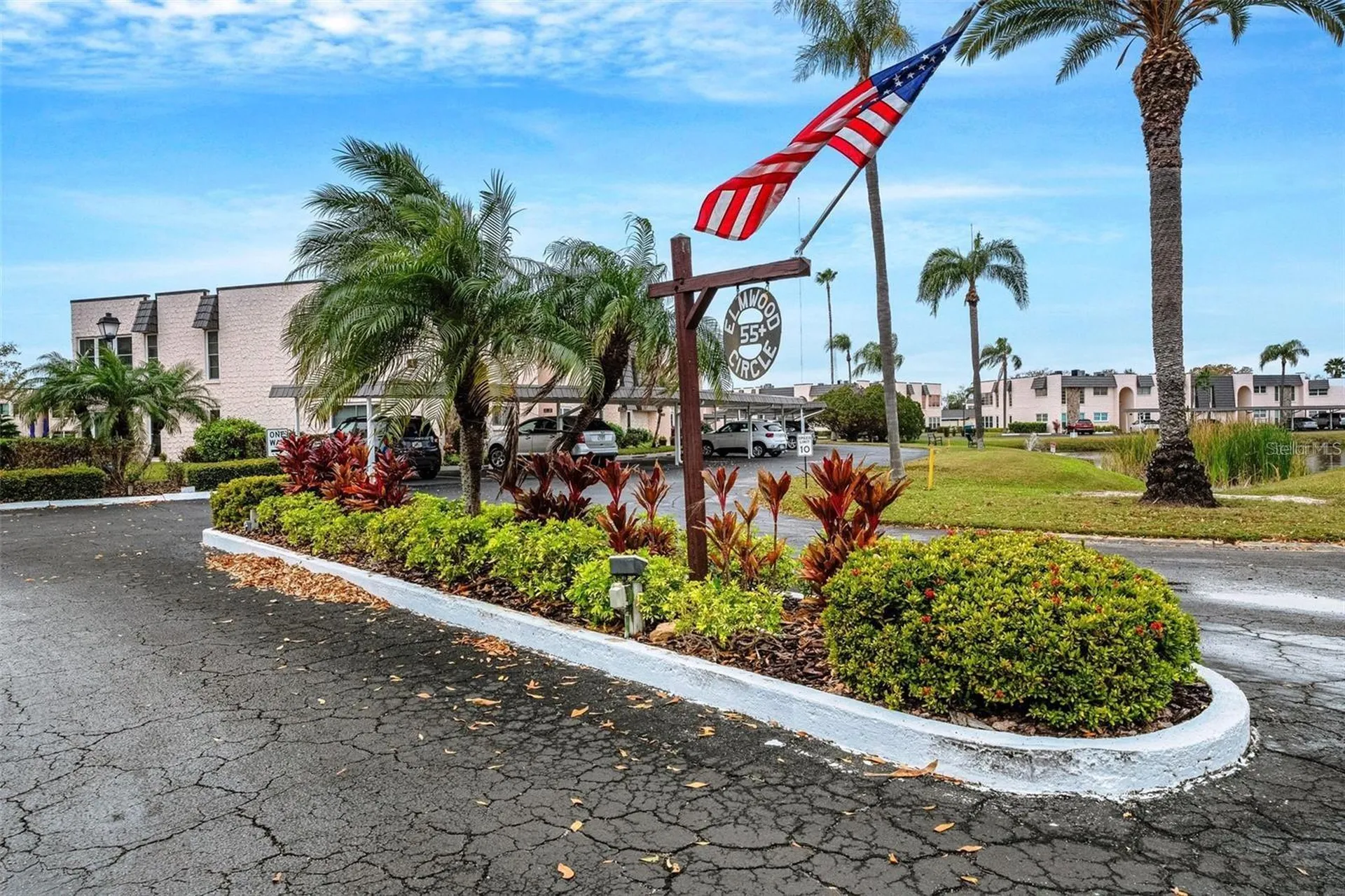 115 Elmwood Circle Seminole FL 33777