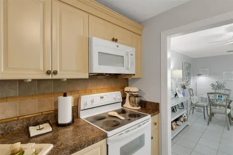 115 Elmwood Circle Seminole FL 33777