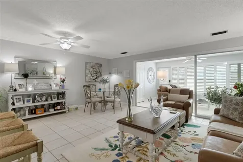 115 Elmwood Circle Seminole FL 33777