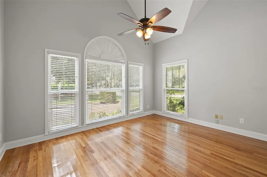 3233 W Parkland Boulevard Tampa FL 33609