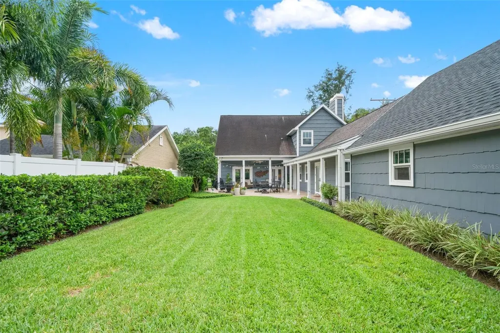 3233 W Parkland Boulevard Tampa FL 33609