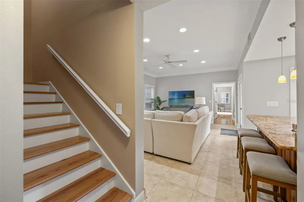 3233 W Parkland Boulevard Tampa FL 33609