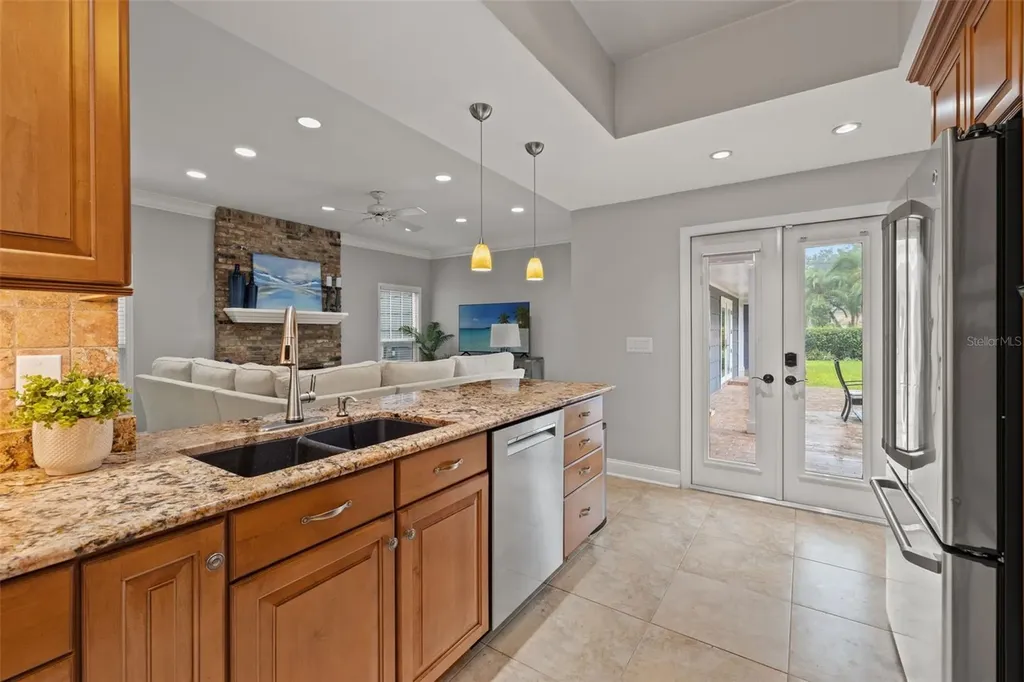 3233 W Parkland Boulevard Tampa FL 33609