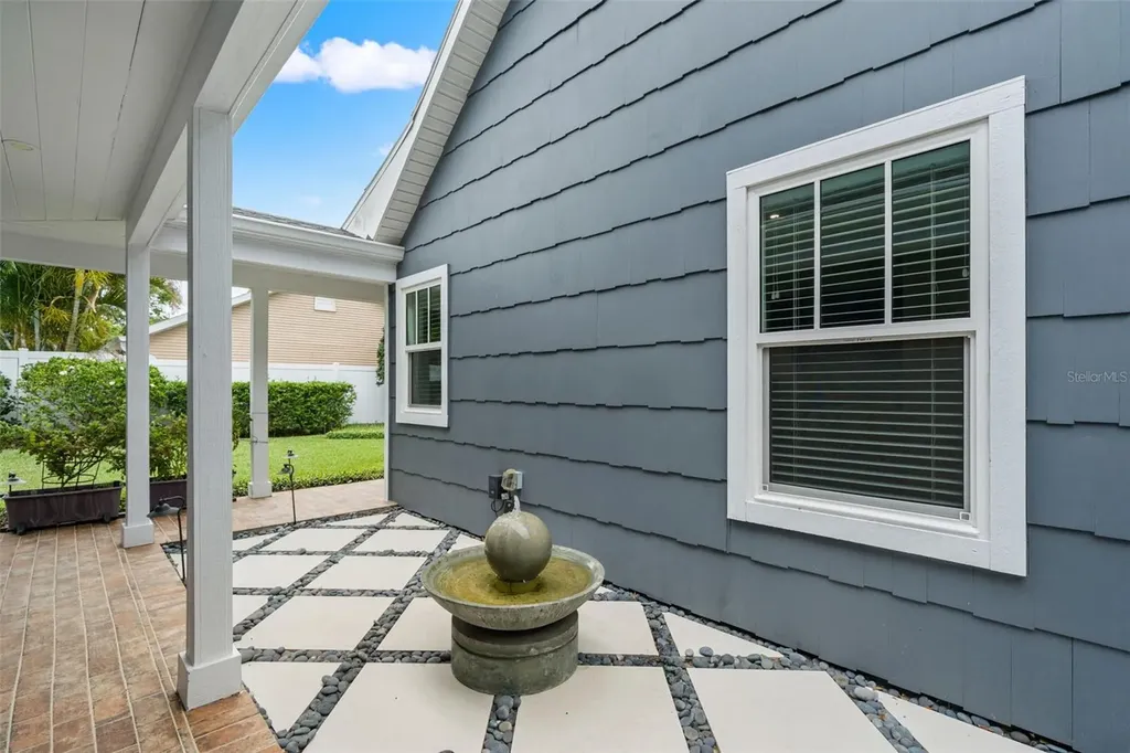 3233 W Parkland Boulevard Tampa FL 33609
