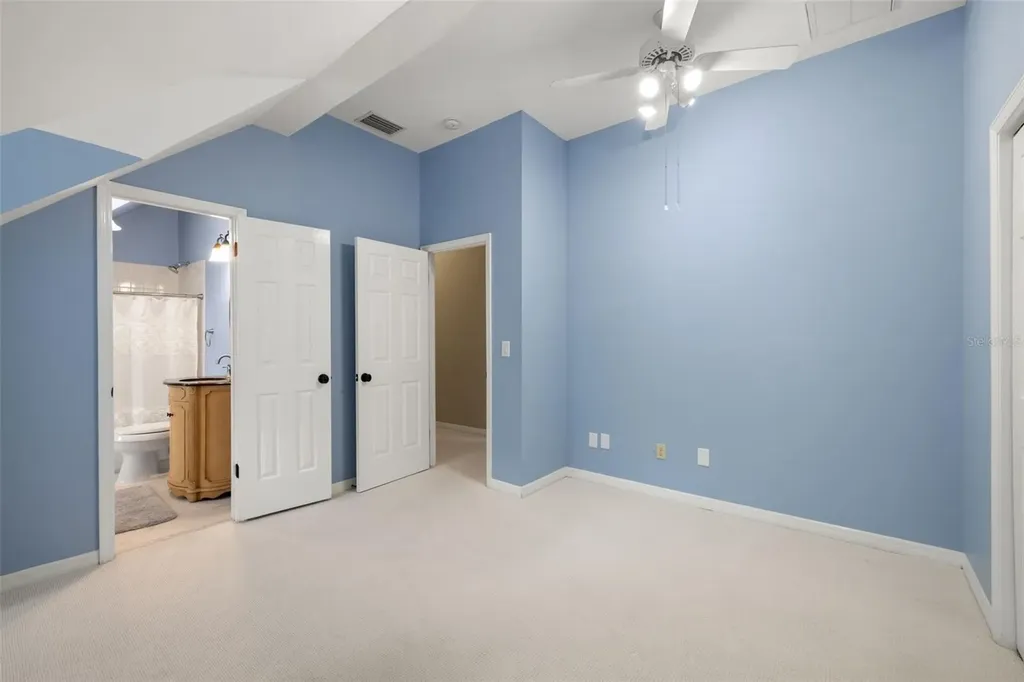 3233 W Parkland Boulevard Tampa FL 33609