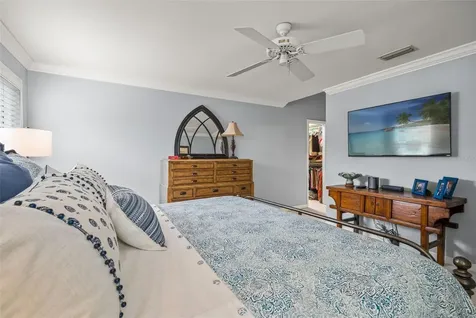 3233 W Parkland Boulevard Tampa FL 33609