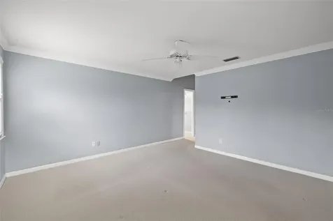 3233 W Parkland Boulevard Tampa FL 33609