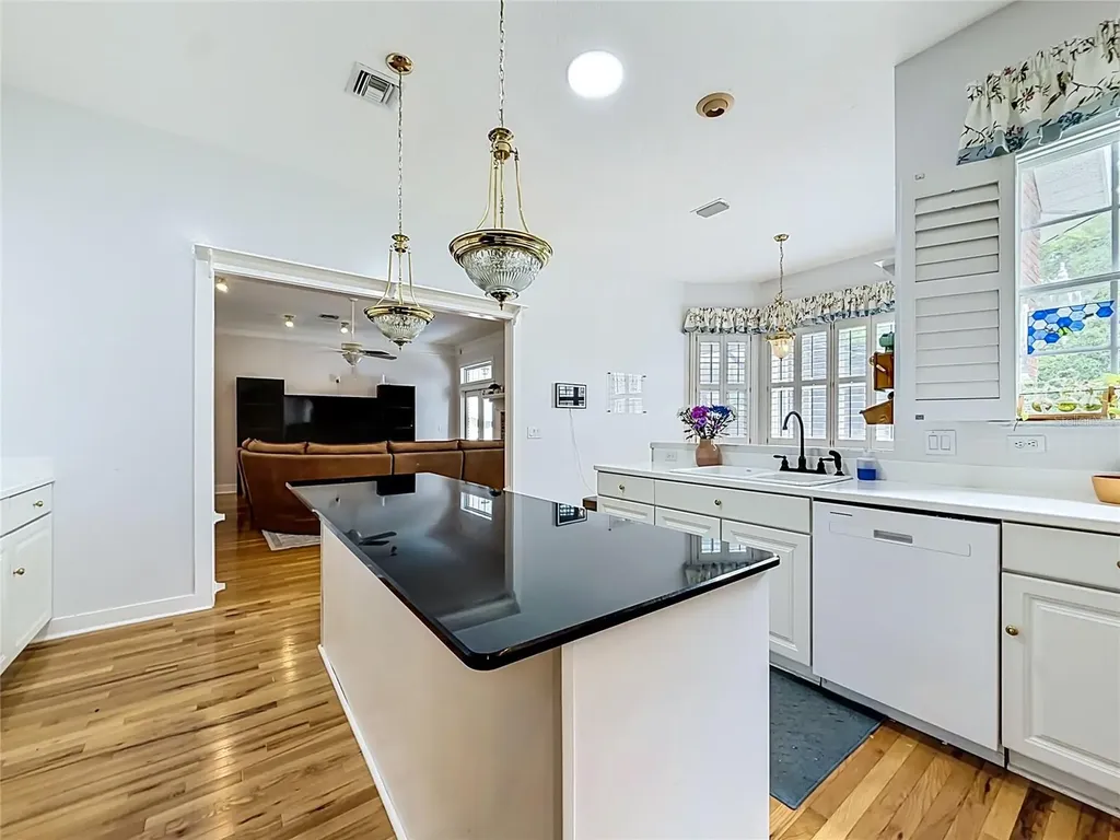 34122 Park Lane Leesburg FL 34788