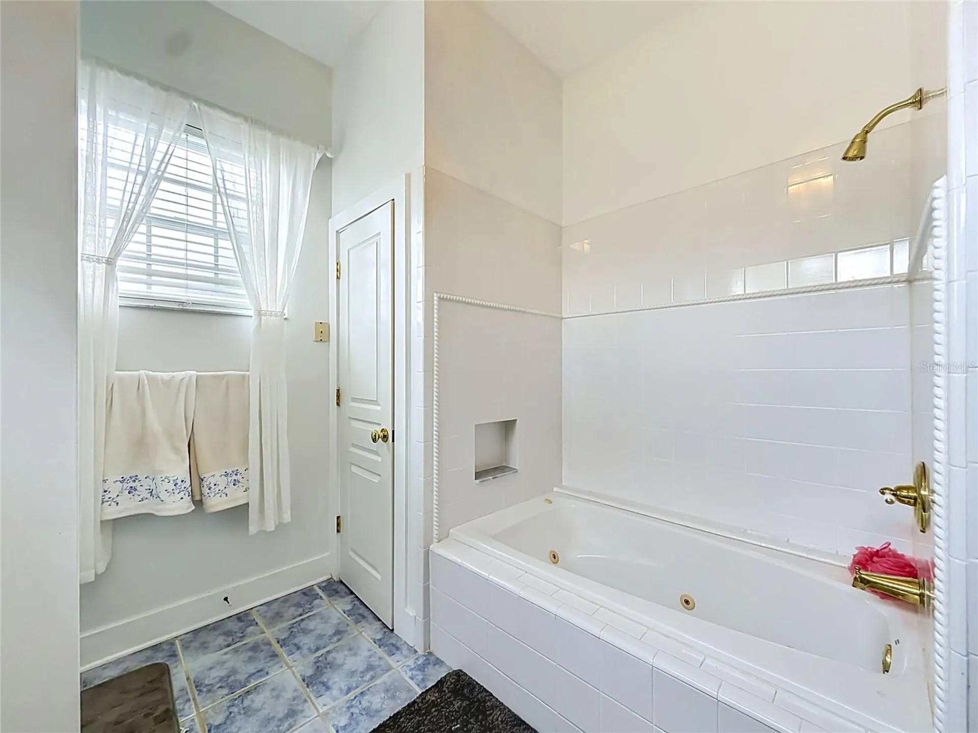 34122 Park Lane Leesburg FL 34788