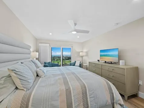 Longboat Key FL 34228