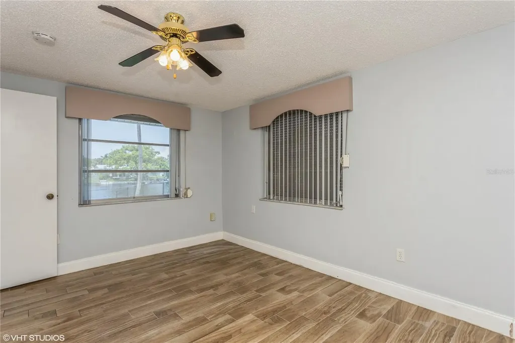 4145 Star Island Drive Holiday FL 34691