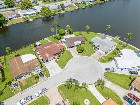 4145 Star Island Drive Holiday FL 34691