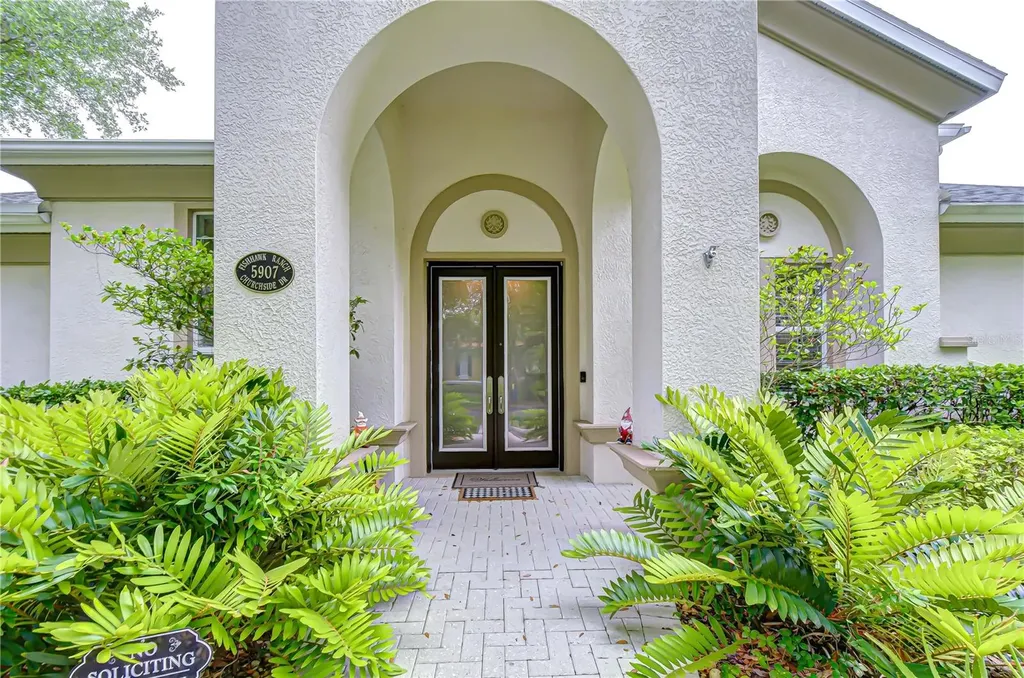 5907 Churchside Drive Lithia FL 33547