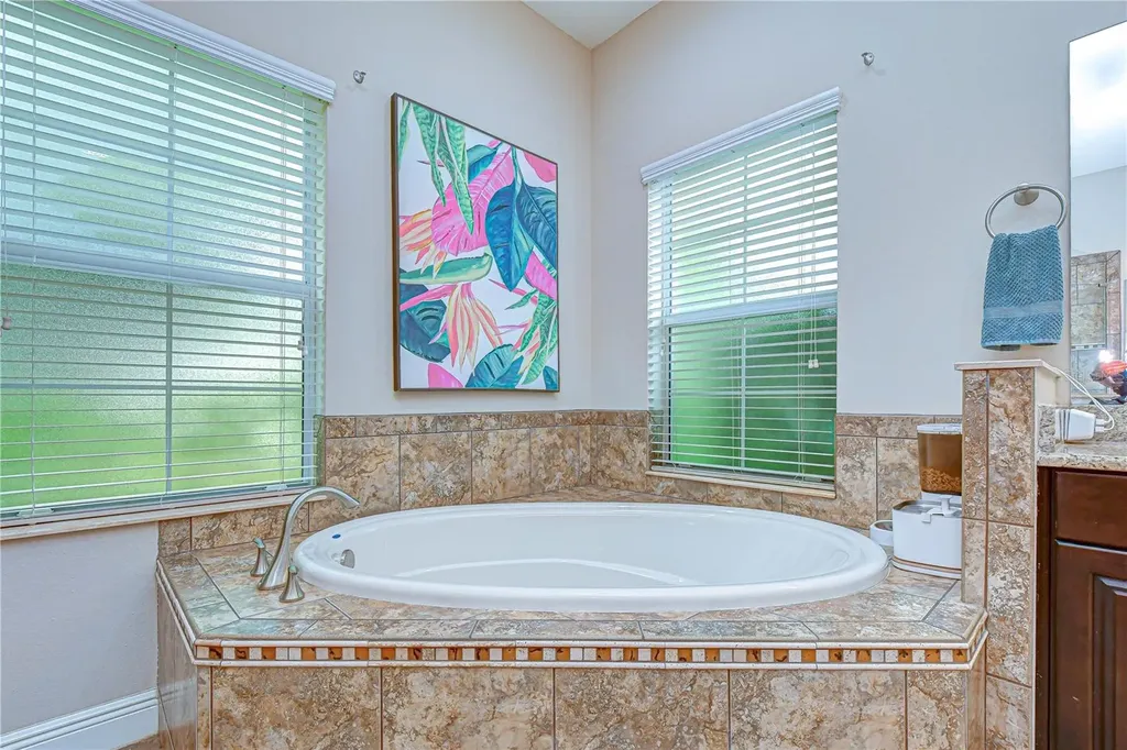 5907 Churchside Drive Lithia FL 33547