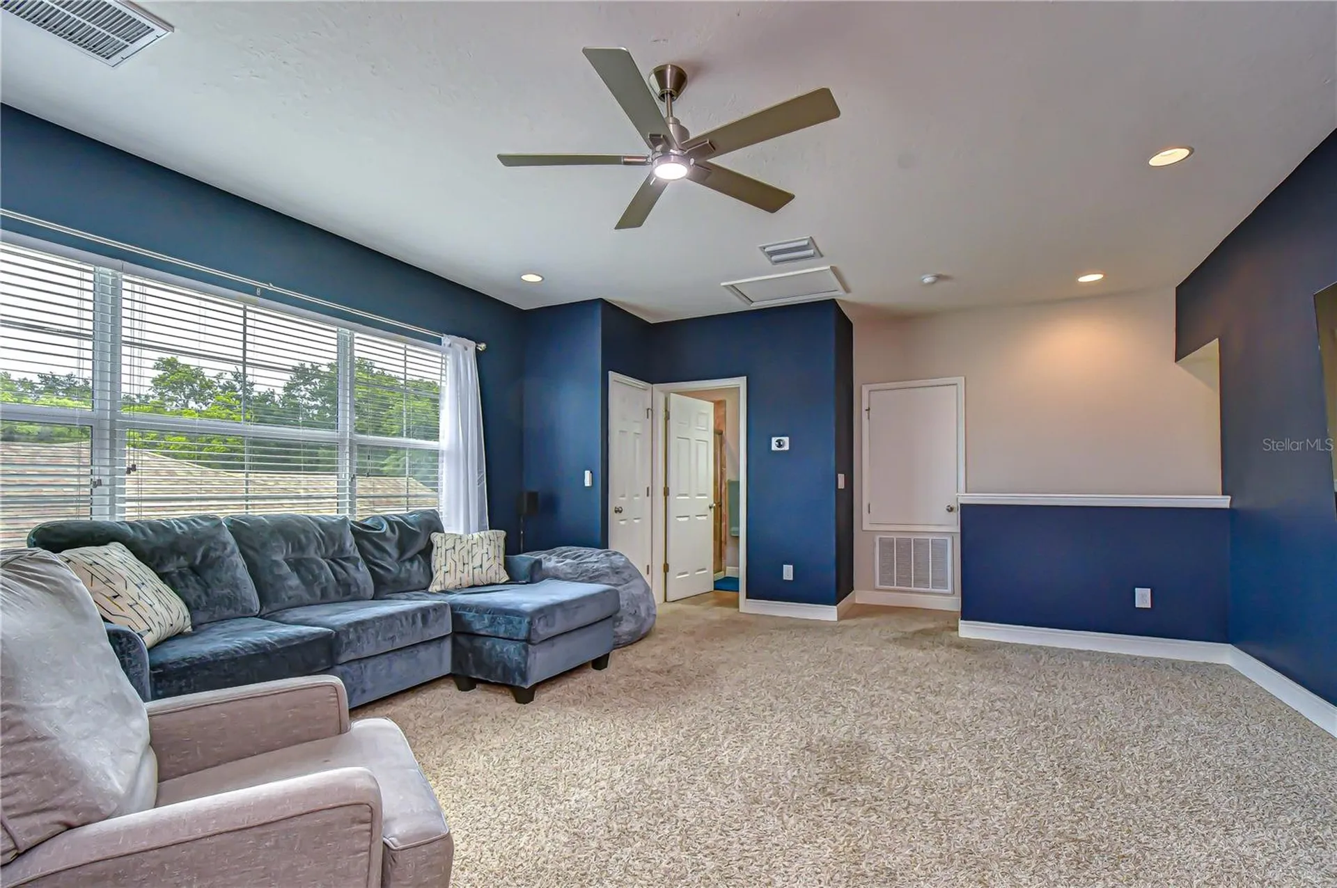 5907 Churchside Drive Lithia FL 33547