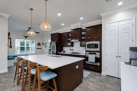 5907 Churchside Drive Lithia FL 33547