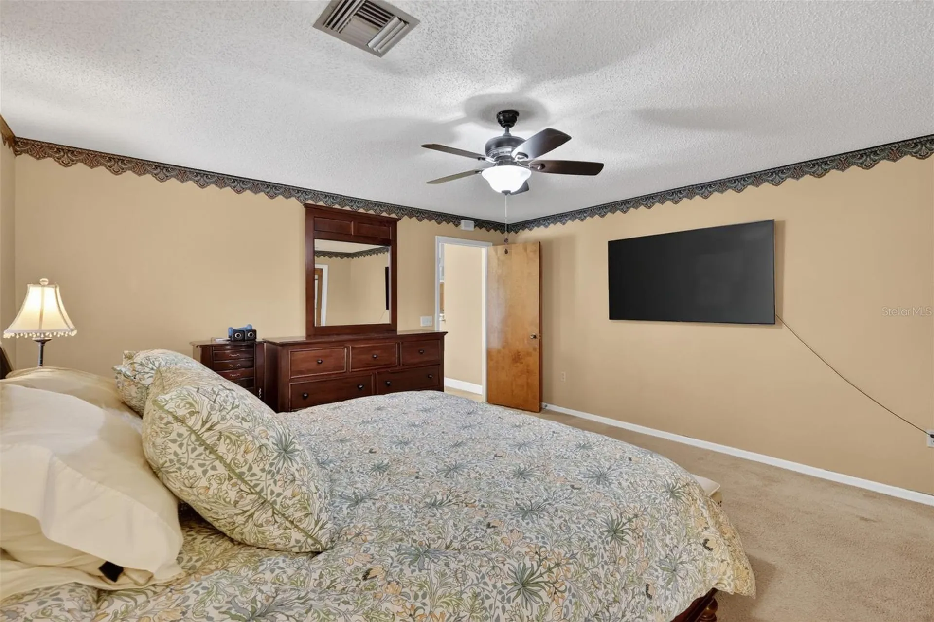 4141 Lake Forest Street Mount Dora FL 32757