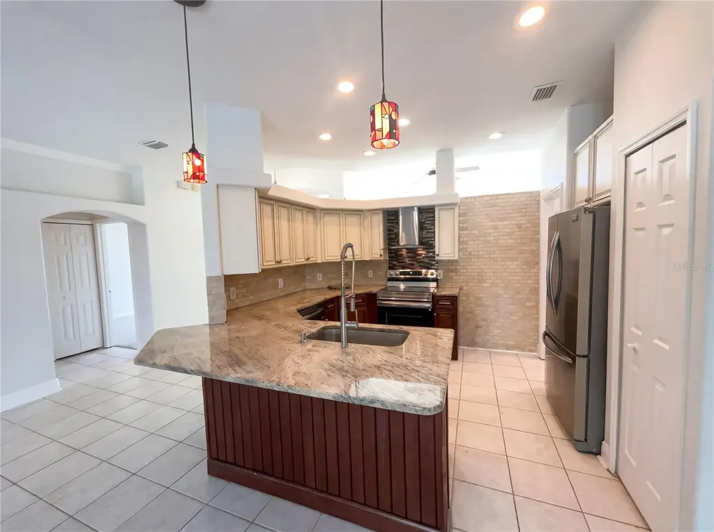 4241 Settlers Court St Cloud FL 34772
