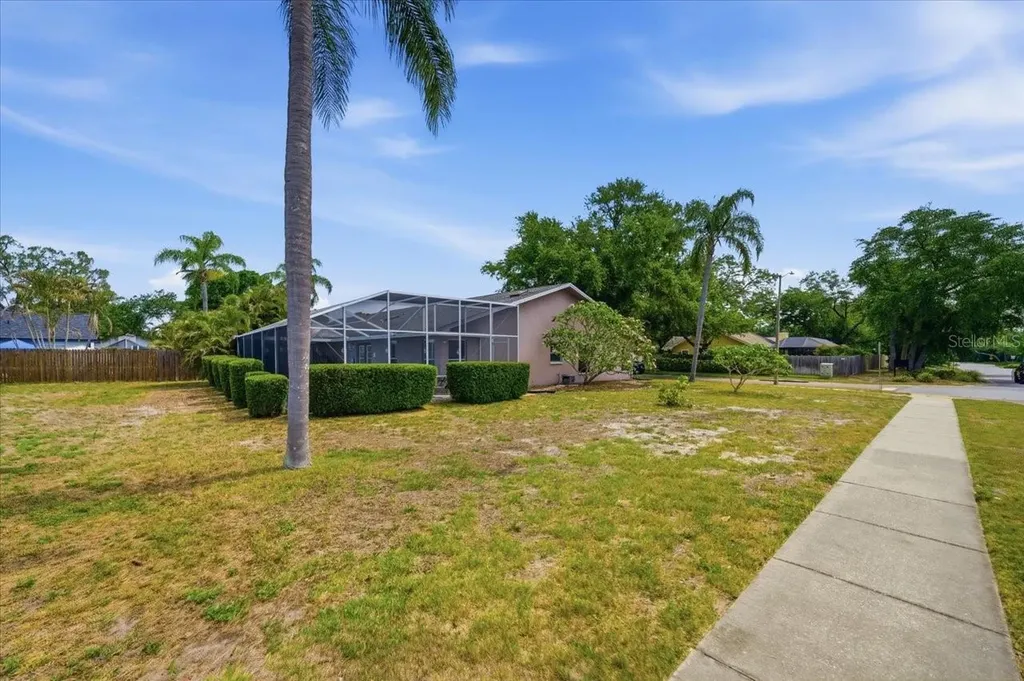 798 Countryshire Lane Palm Harbor FL 34683