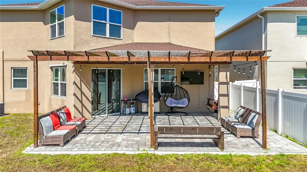 11205 Brighton Knoll Loop Riverview FL 33579