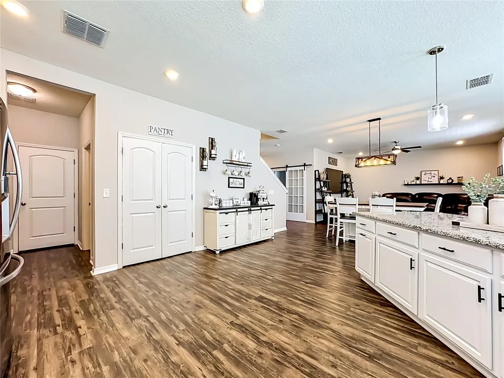 11205 Brighton Knoll Loop Riverview FL 33579