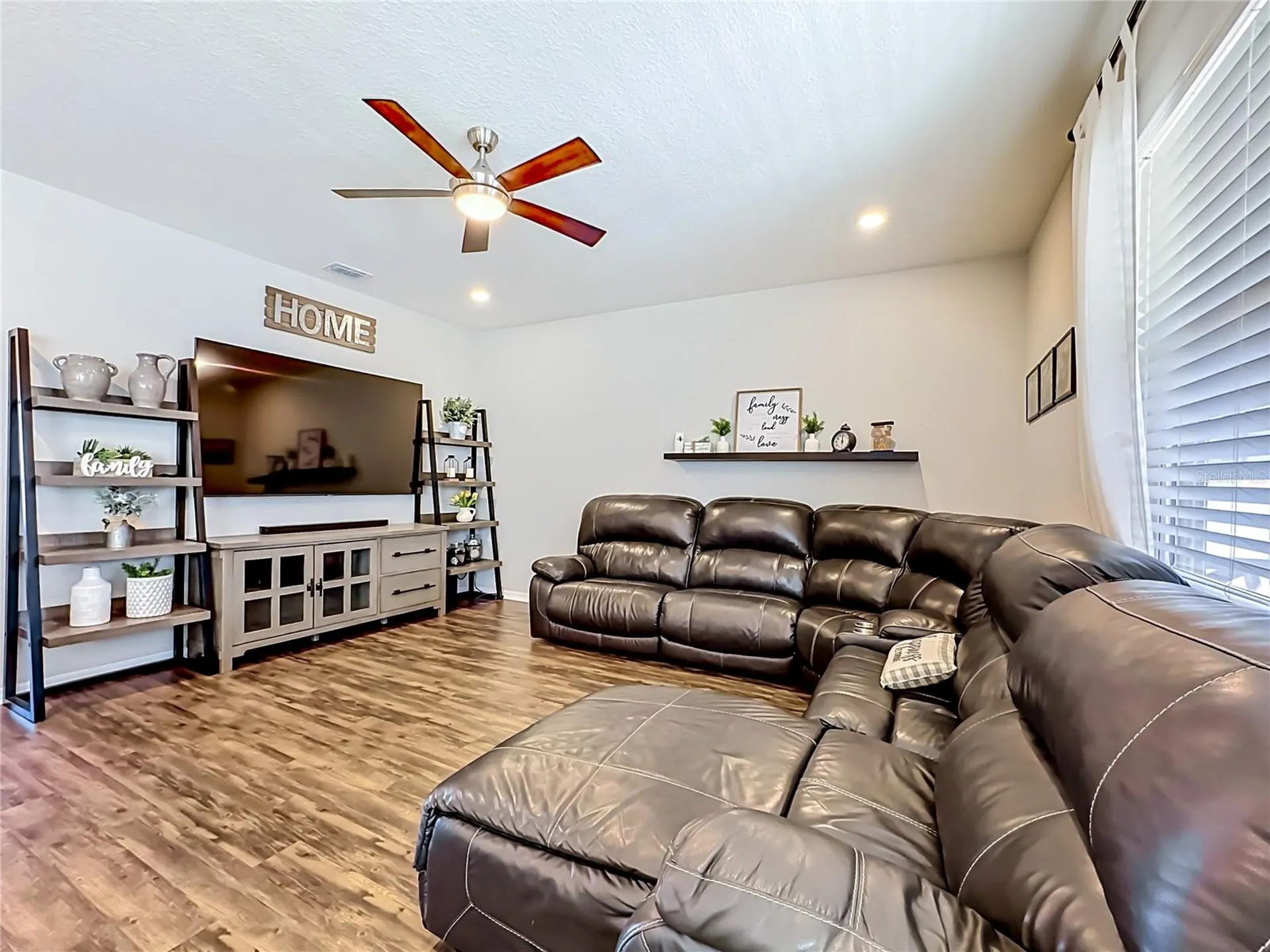 11205 Brighton Knoll Loop Riverview FL 33579