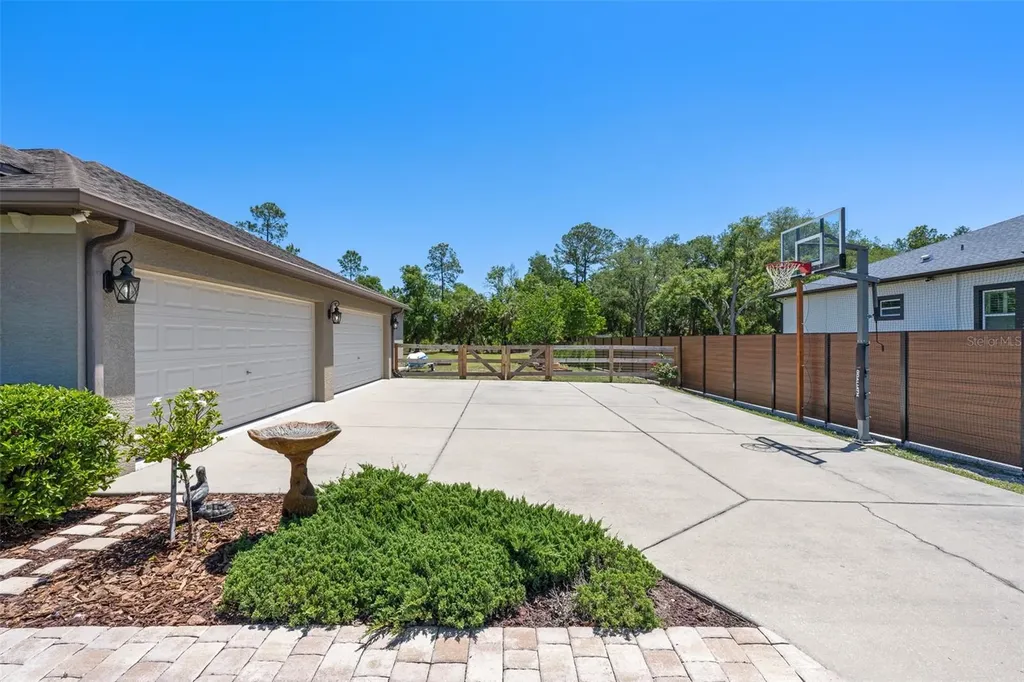 8224 Spring Forest Lane Wesley Chapel FL 33544