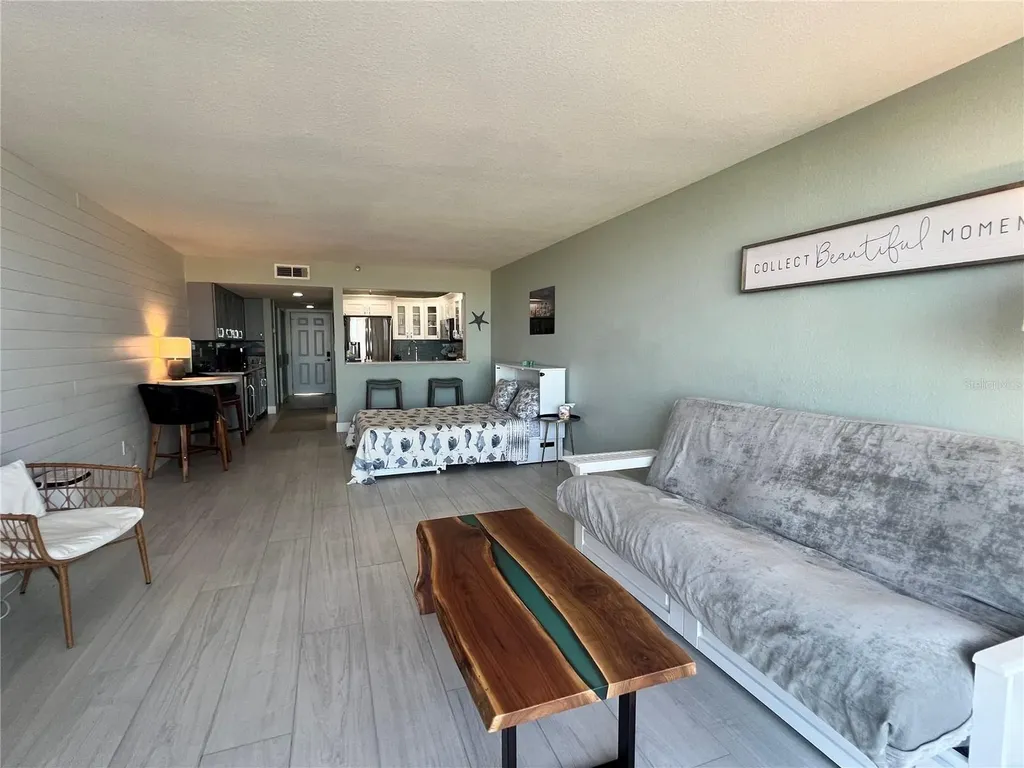 1250 Gulf Boulevard Clearwater FL 33767