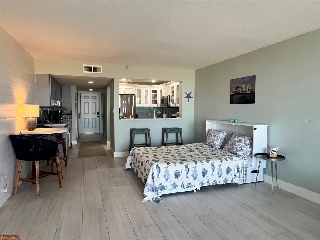 1250 Gulf Boulevard Clearwater FL 33767