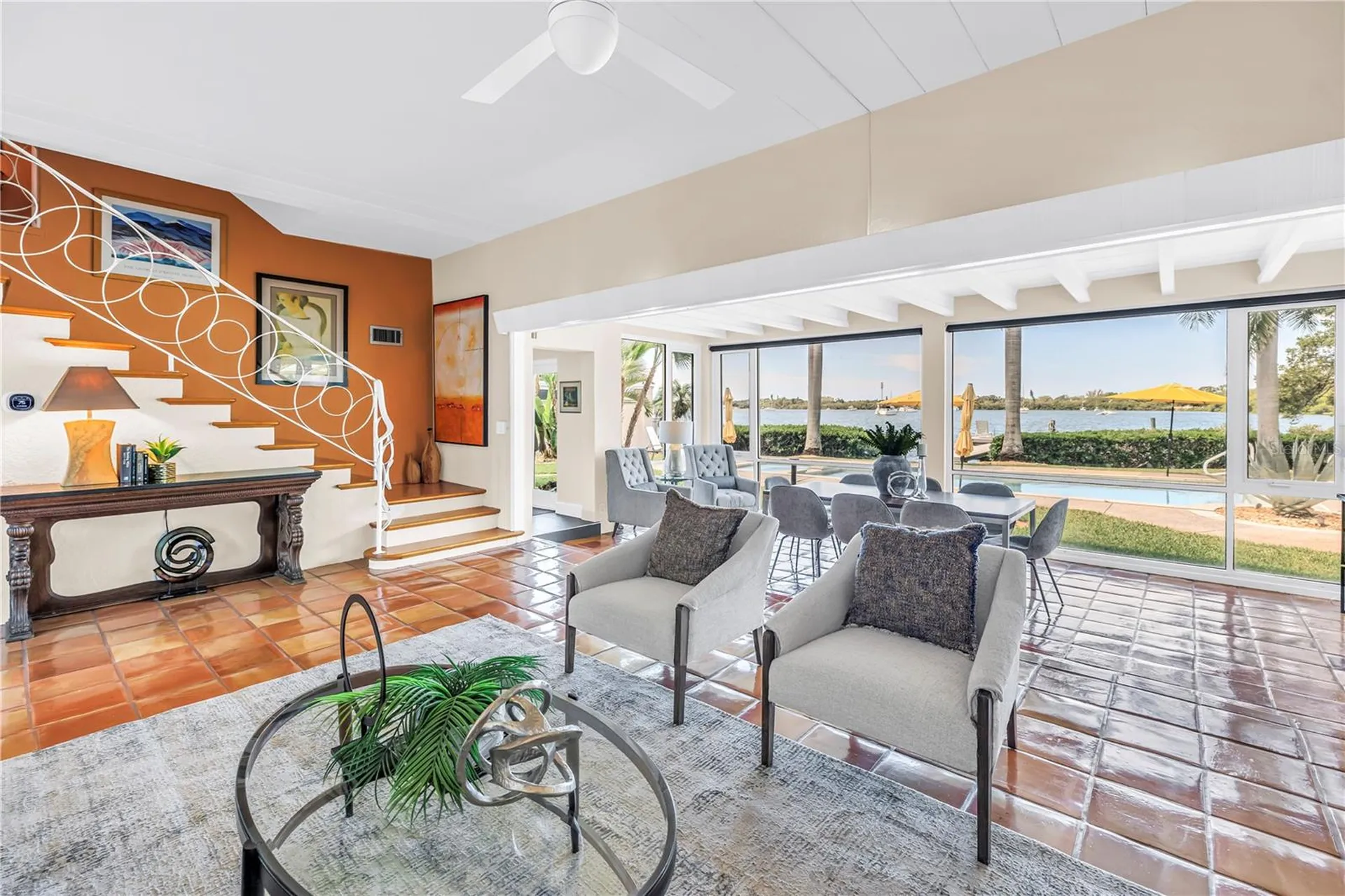 2781 Bayside Drive S St Petersburg FL 33705
