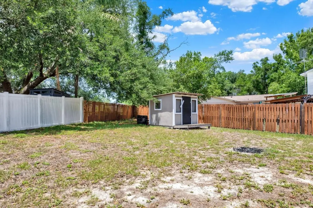 1509 Foggy Ridge Parkway Lutz FL 33559