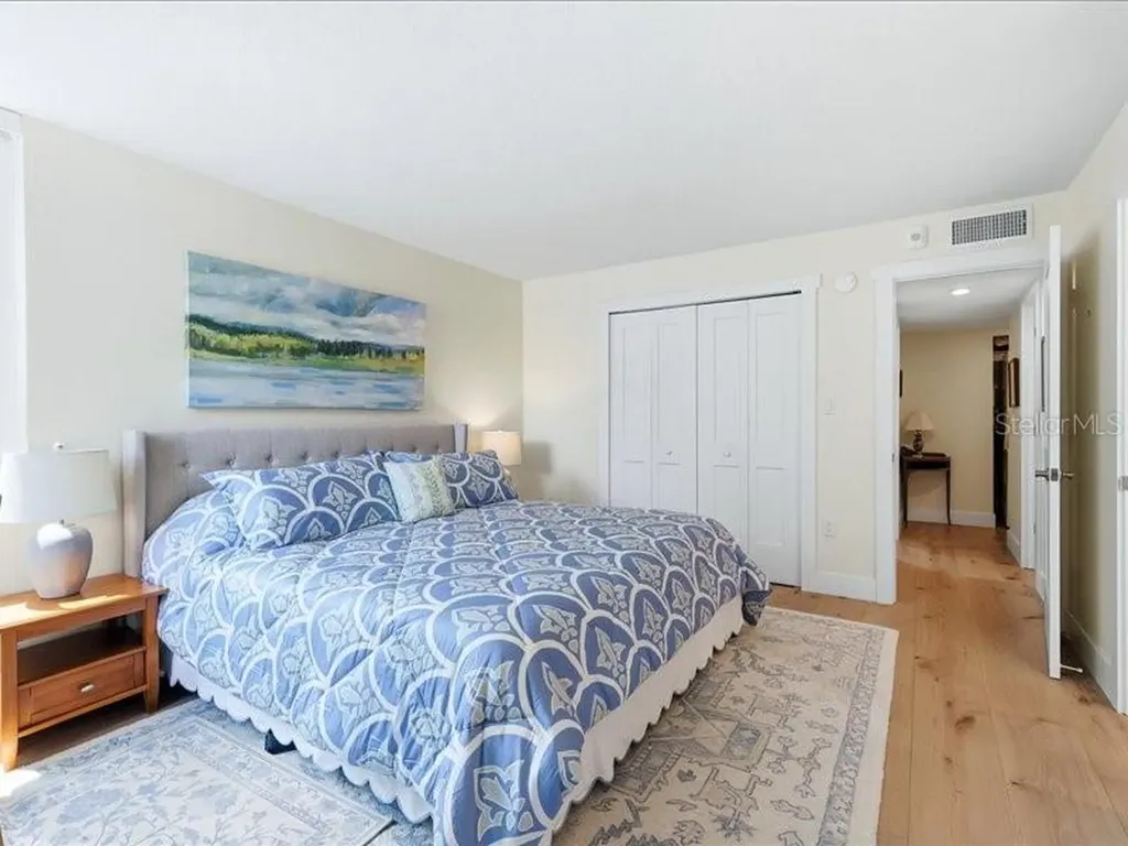 1848 Shore Drive S South Pasadena FL 33707