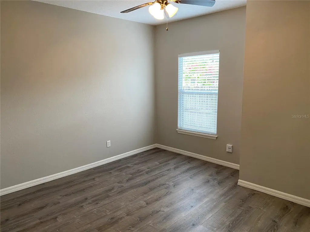 2115 S Fern Creek Avenue Orlando FL 32806
