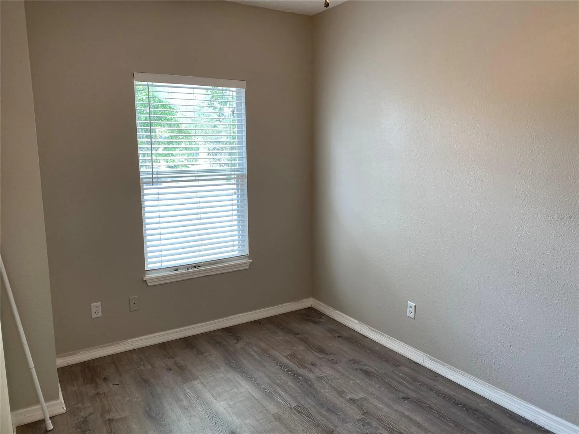 2115 S Fern Creek Avenue Orlando FL 32806