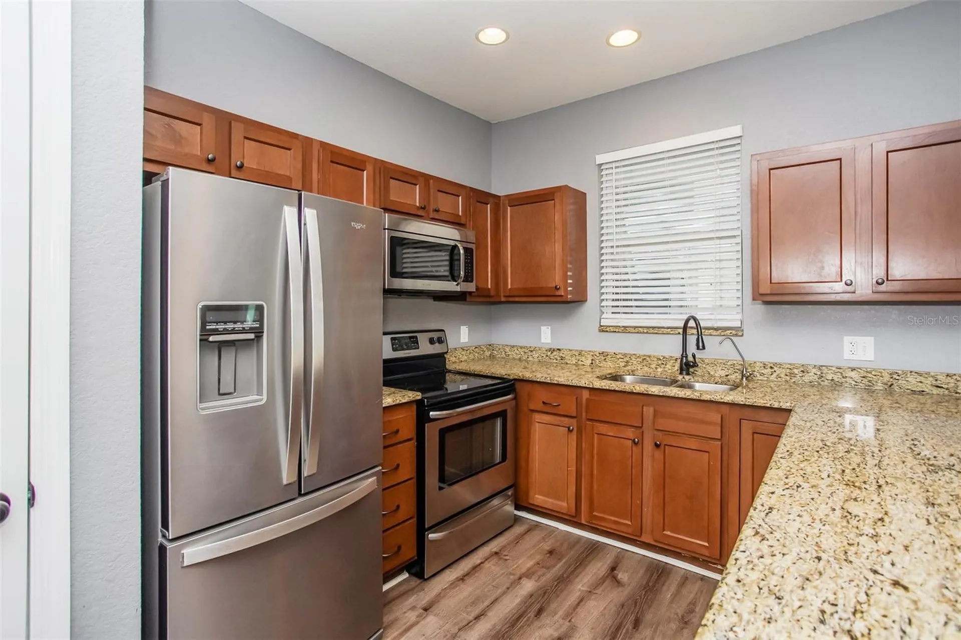 1922 20th Avenue N St Petersburg FL 33713